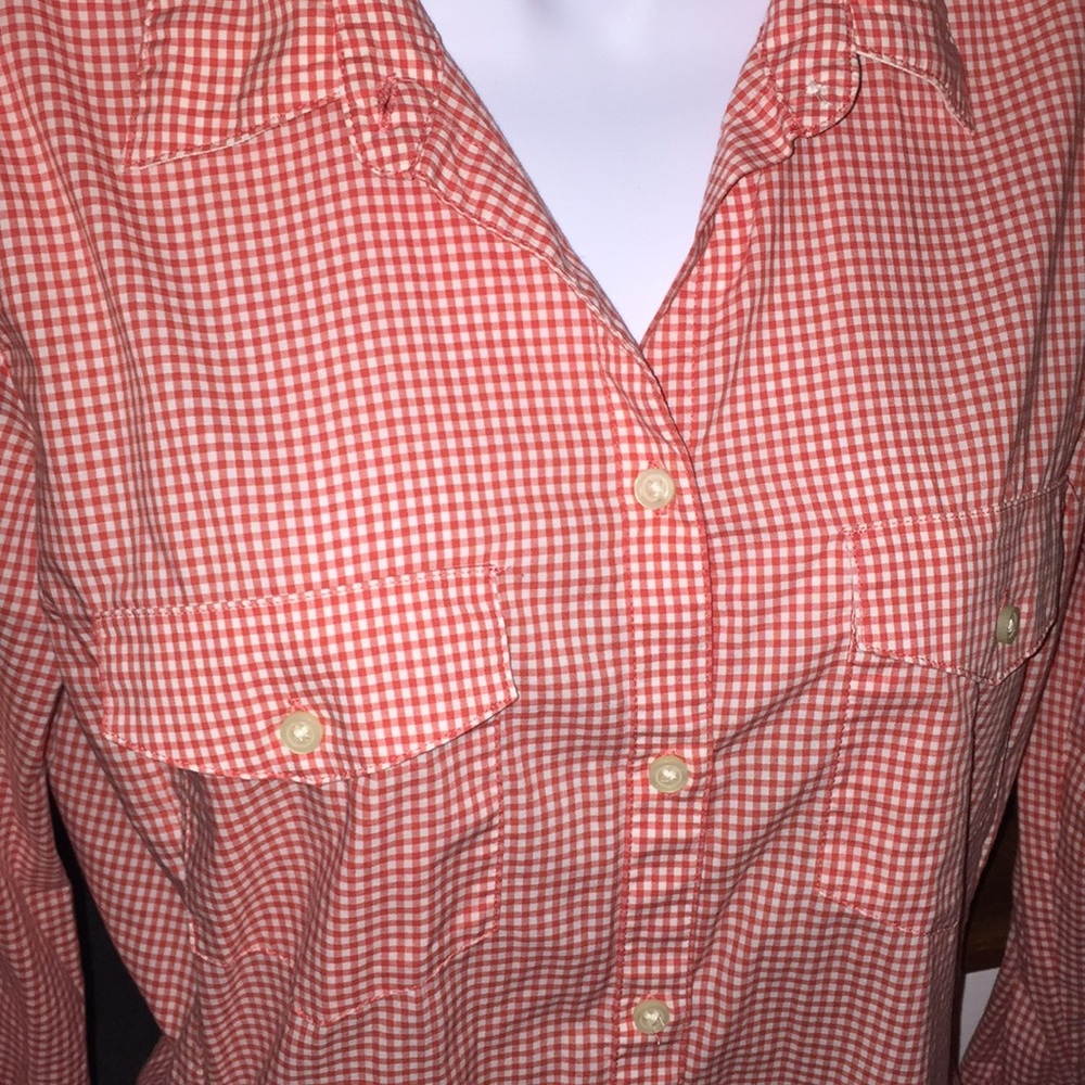 Perfect for gingham button down. - Picture 2 of 5